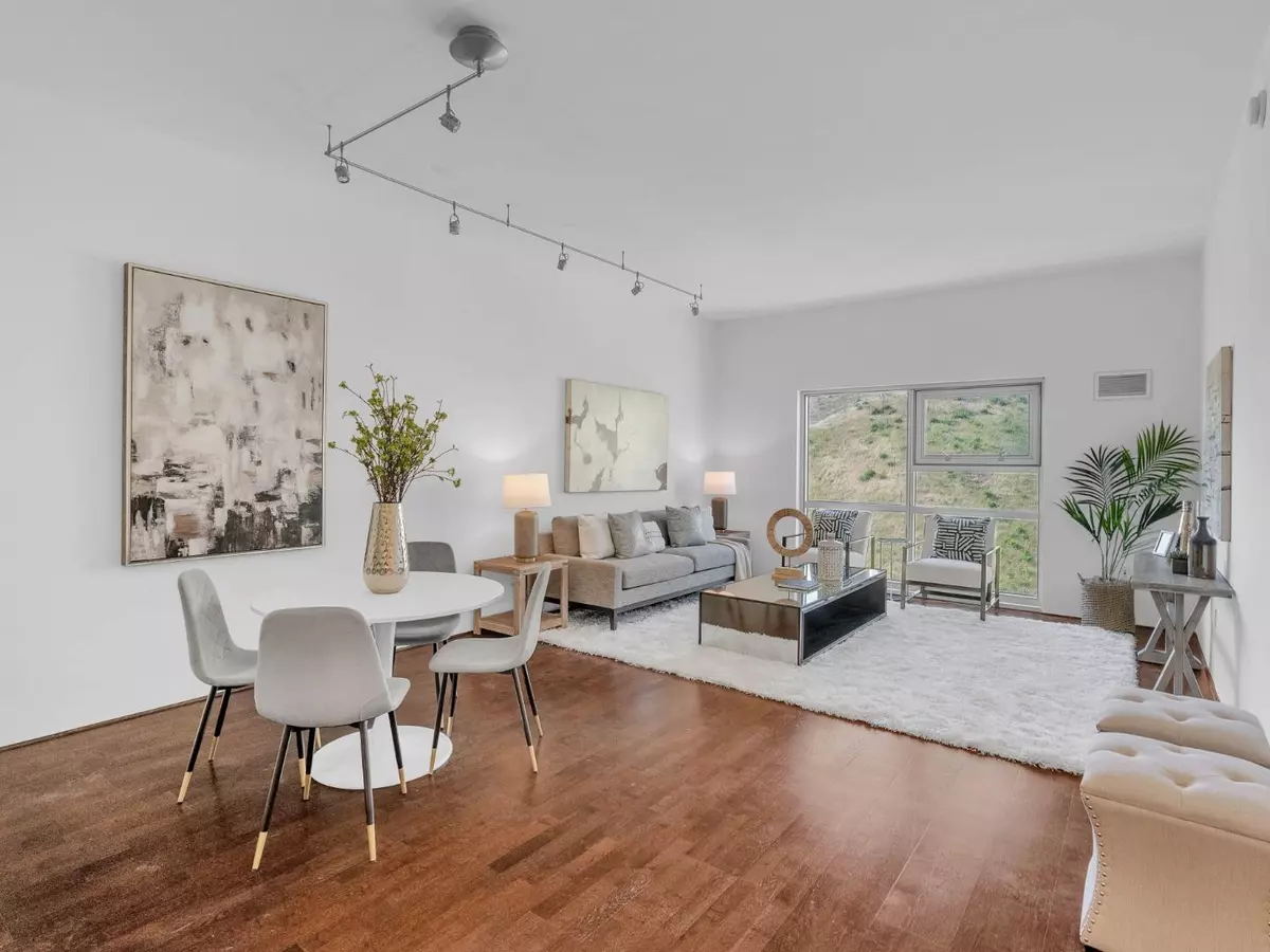 South San Francisco, CA 94080,1 Mandalay Place #1610