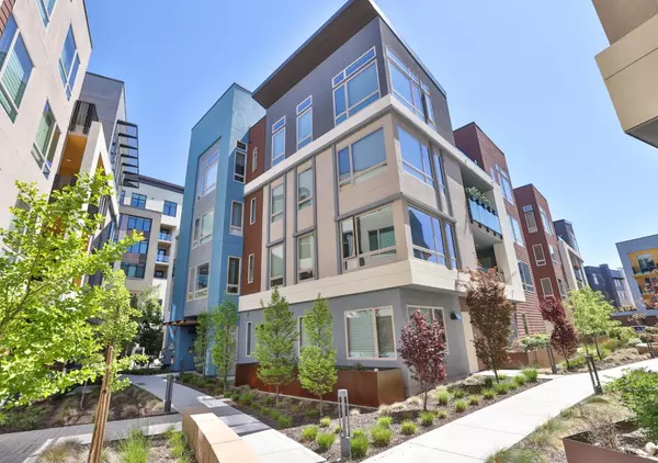 1089 Foster Square Lane #204, Foster City, CA 94404