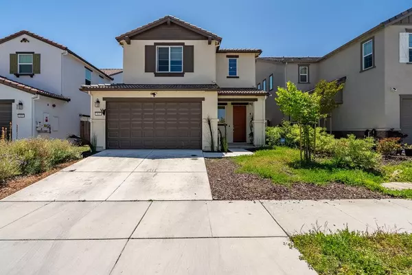 565 Moss Street, Hollister, CA 95023