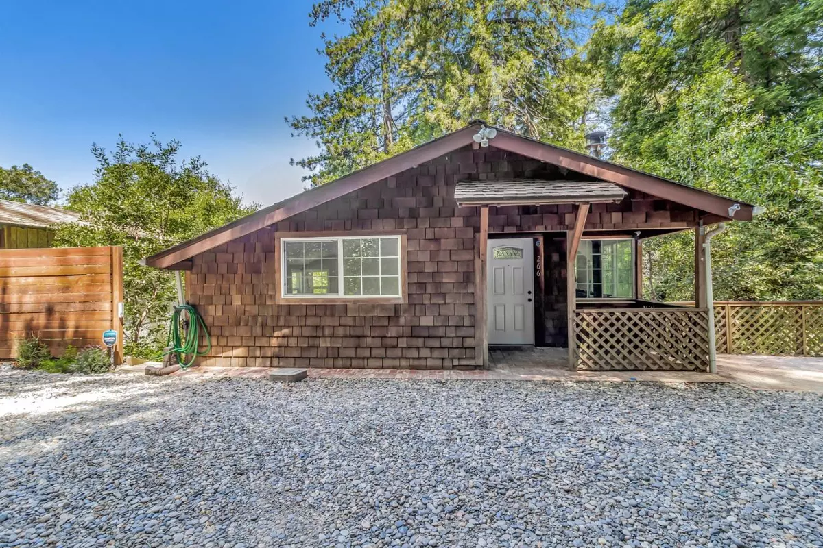 La Honda, CA 94020,266 Laguna Drive