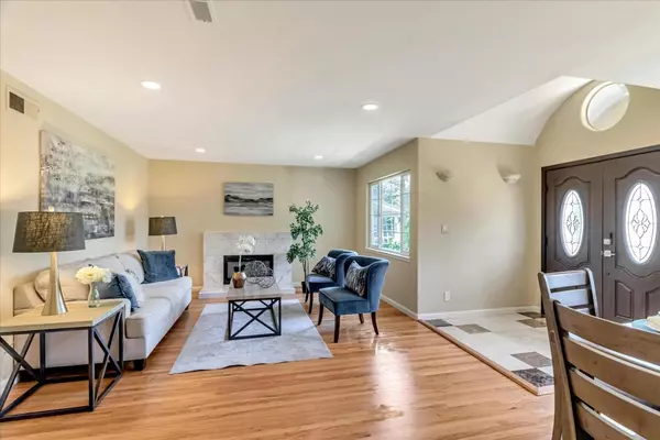 Cupertino, CA 95014,7731 Carriage Circle