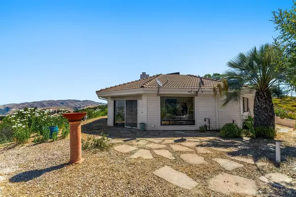 Carmel Valley, CA 93924,34901 Sky Ranch Road