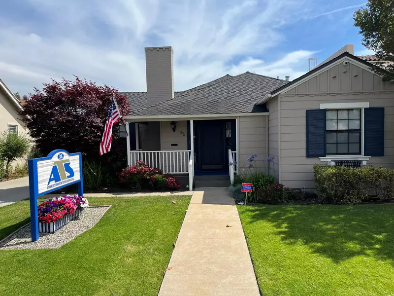 36 E Romie Lane, Salinas, CA 93901