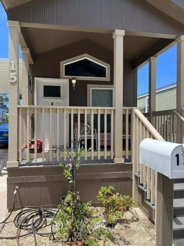 356 Reservation Road #15, Marina, CA 93933