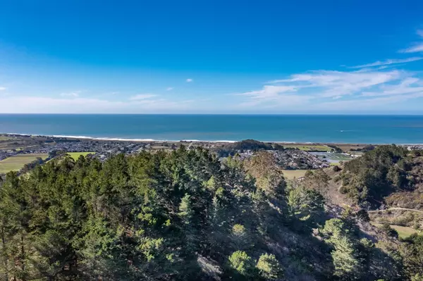 1 Frenchmans Creek Road, Half Moon Bay, CA 94019