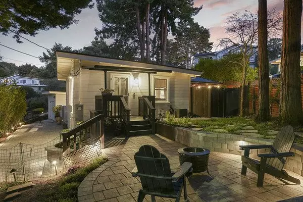 404 Murray Avenue, Aptos, CA 95003