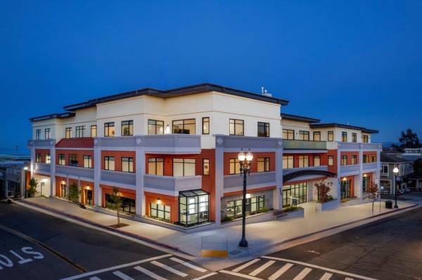 520 Lighthouse Avenue #302, Pacific Grove, CA 93950