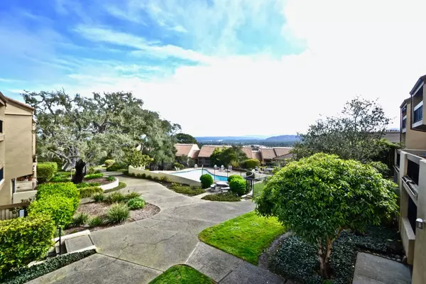 Monterey, CA 93940,4305 Golden Oaks Lane