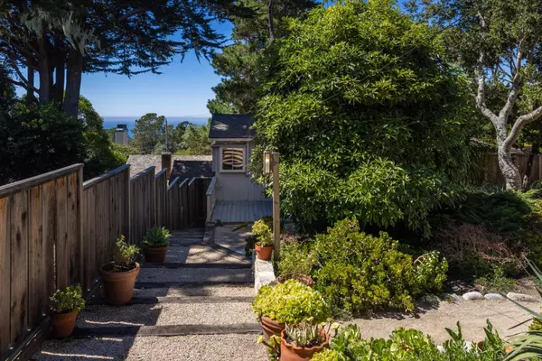 24752 San Carlos, Carmel, CA 93923