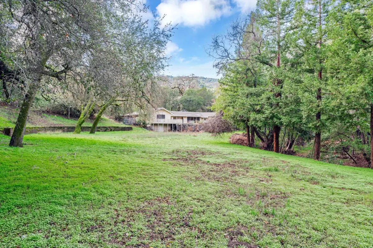 Saratoga, CA 95070,13905 Pierce Road