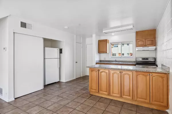 Hayward, CA 94544,27505 Tampa Avenue #36