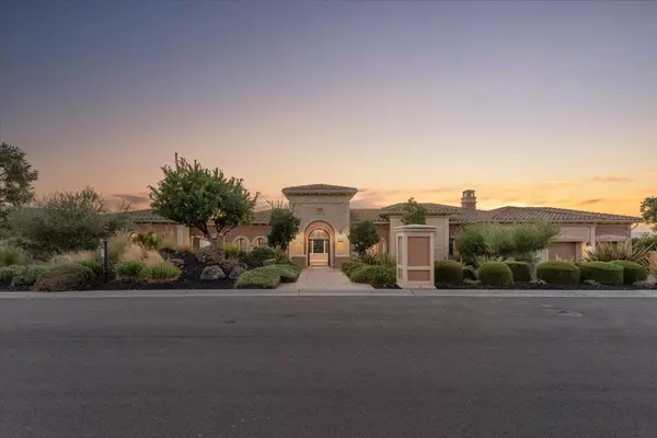 Los Gatos, CA 95032,15315 Santella Court