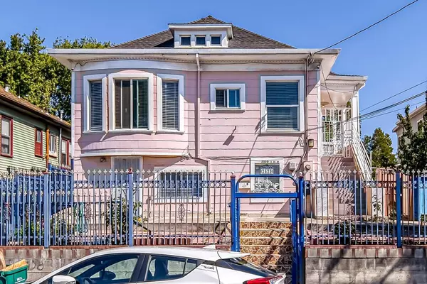 2520 E 24th Street, Oakland, CA 94601