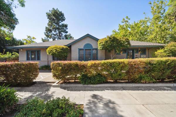 385 Homer Avenue, Palo Alto, CA 94301