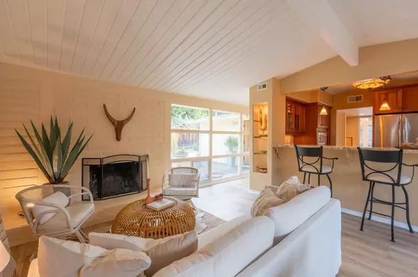 Carmel Valley, CA 93924,5 Laurel Drive