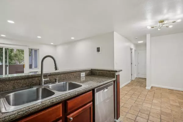 Milpitas, CA 95035,472 Dempsey Road #273