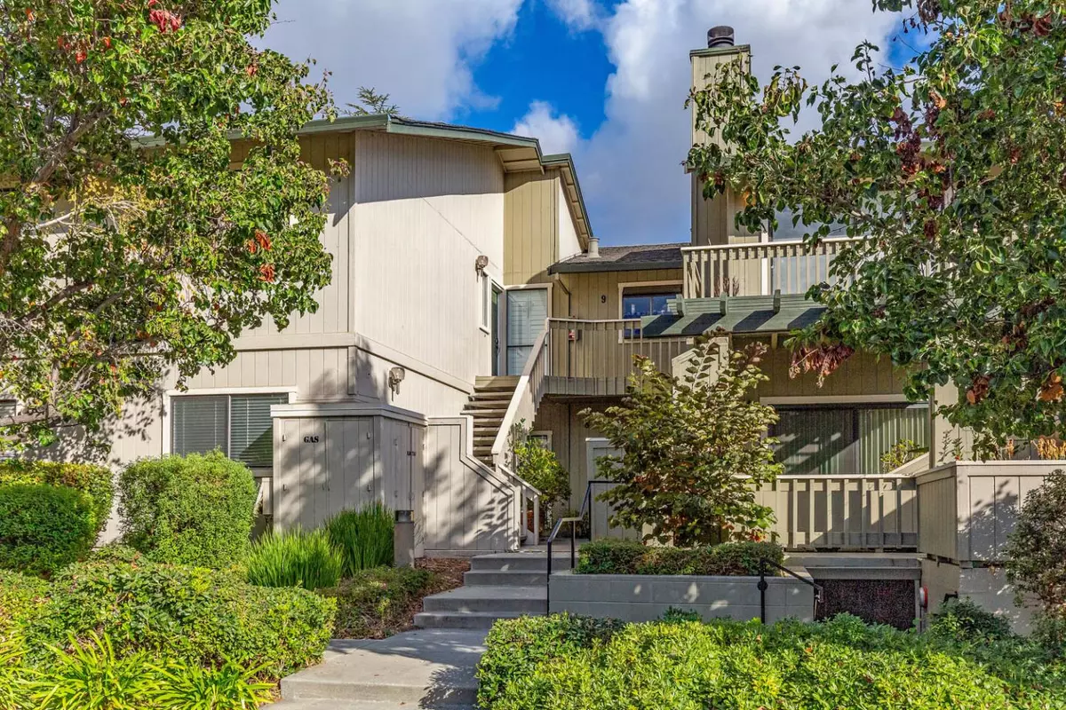 Mountain View, CA 94043,217 Ada Avenue #9