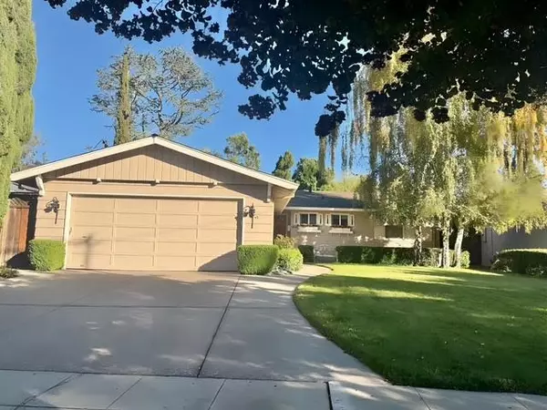 810 Cottonwood Drive, Cupertino, CA 95014