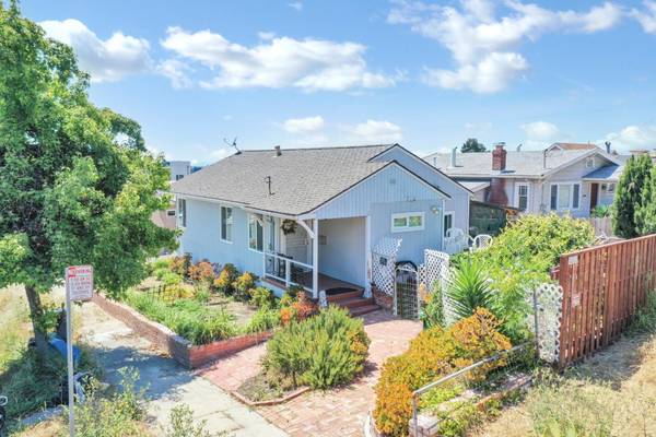 9899 Thermal Street, Oakland, CA 94605