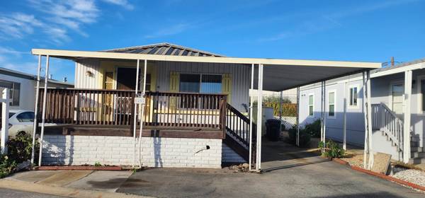 55 San Juan Grade #25, Salinas, CA 93906