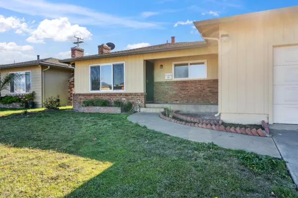 Salinas, CA 93906,412 E Laurel Drive