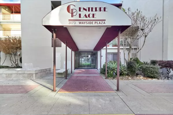 3173 Wayside Plaza #213, Walnut Creek, CA 94597