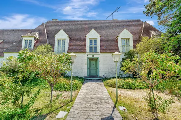 Stockton, CA 95203,740 W Willow Street