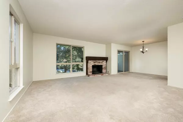 San Mateo, CA 94402,15 Havenridge Court