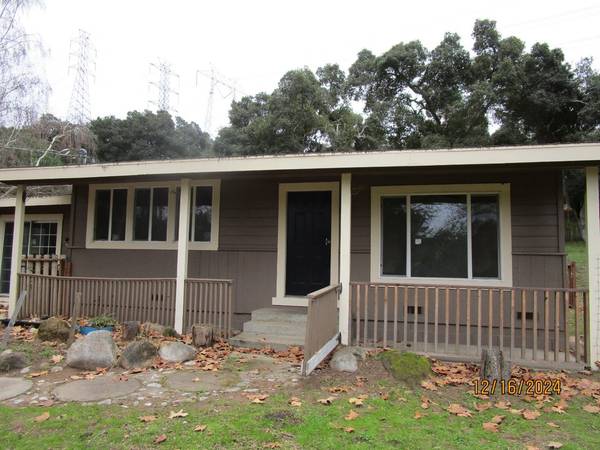 19632 Pesante Road, Salinas, CA 93907