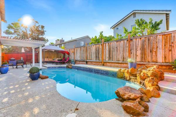 2972 Rugby Court, Tracy, CA 95377