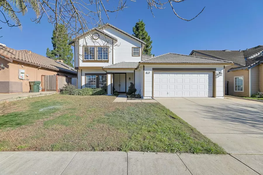 1229 De Cunha Court, Salinas, CA 93906