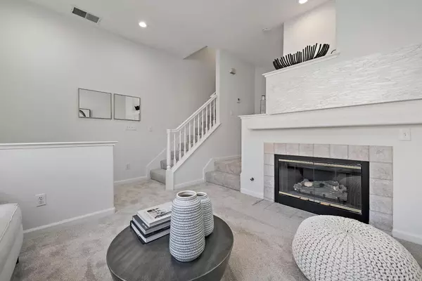 Mountain View, CA 94040,133 Pacchetti Way