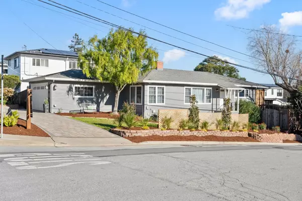 8 Chilton Avenue, San Carlos, CA 94070