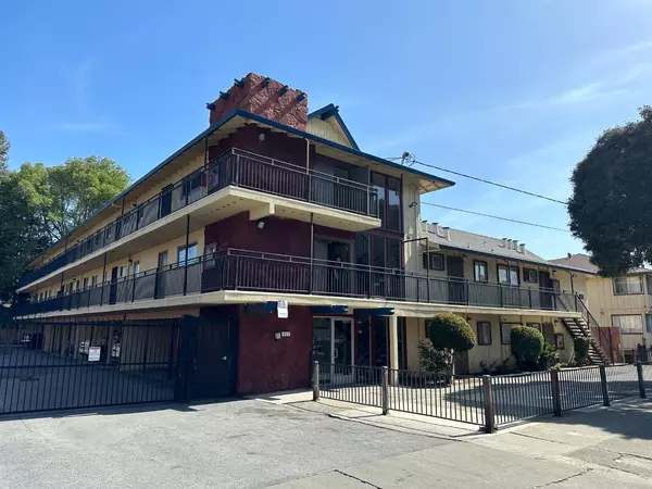 301 E Okeefe Street, East Palo Alto, CA 94303