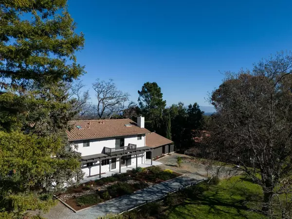 26687 Altamont Road, Los Altos Hills, CA 94022
