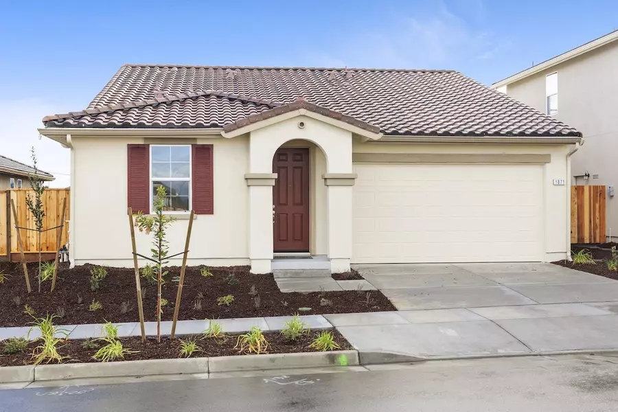 1871 Hydrangea Drive, Hollister, CA 95023