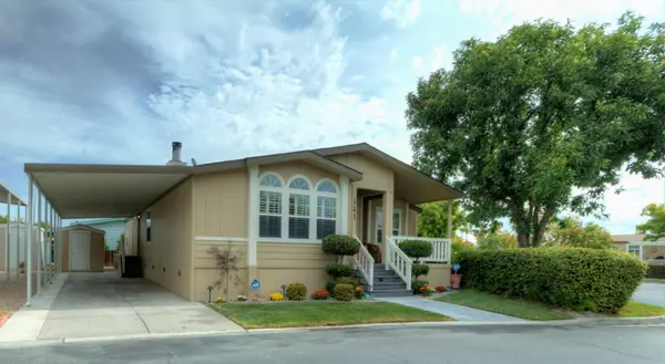 141 Chateau La Salle Drive #141, San Jose, CA 95111