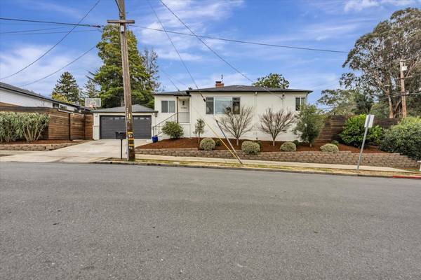 9782 Anza Avenue, Oakland, CA 94605