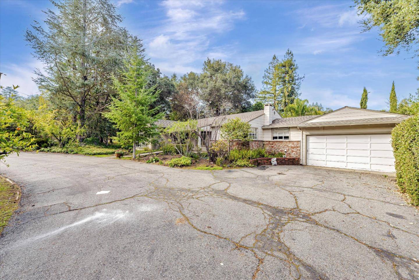 Saratoga, CA 95070,15041 Park Drive