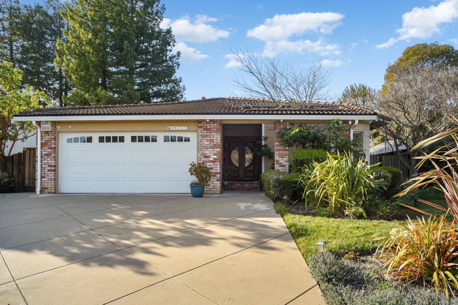 18745 E Cavendish Drive, Castro Valley, CA 94552