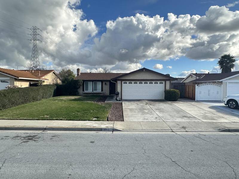 2056 Villagetree Drive, San Jose, CA 95131