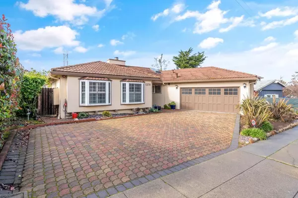 San Mateo, CA 94402,1251 Laurel Hill Drive