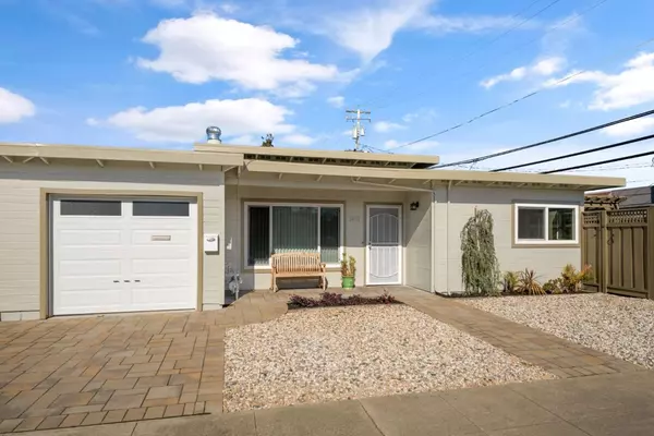 San Mateo, CA 94401,1401-1403 Cary Avenue