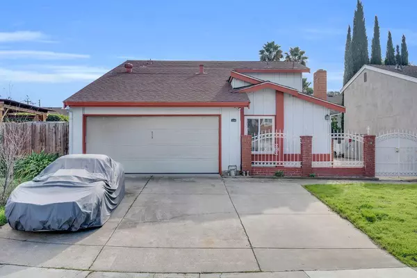 San Jose, CA 95121,2114 Bennighof Court