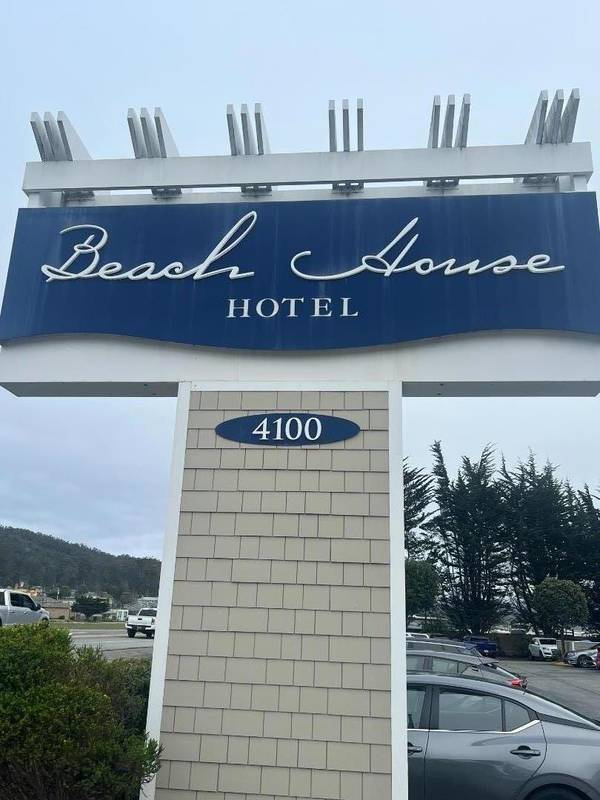 4100 Cabrillo Highway #318, Half Moon Bay, CA 94019