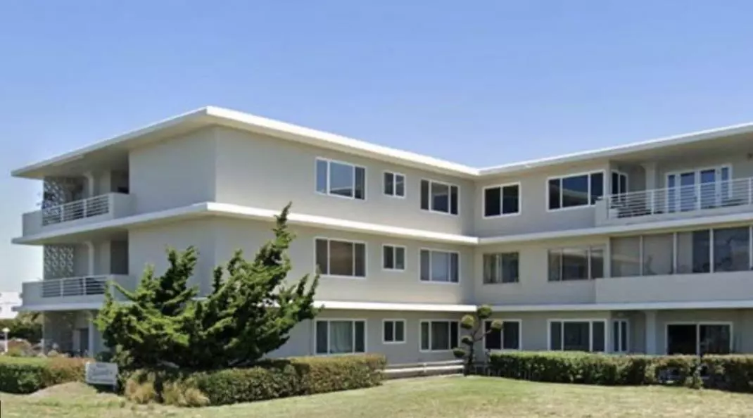 880 W Cliff Drive #1, Santa Cruz, CA 95060