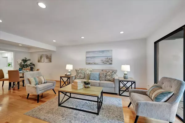 San Jose, CA 95135,5302 Cribari Heights