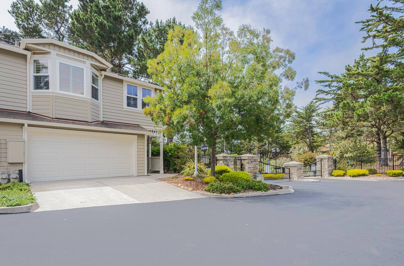 3 Glen Lake Drive, Pacific Grove, CA 93950