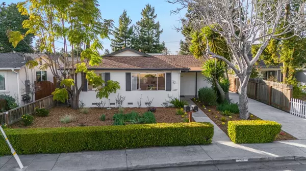 Mountain View, CA 94043,54 Annie Laurie Street