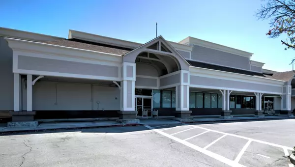 Morgan Hill, CA 95037,850 E Dunne Avenue